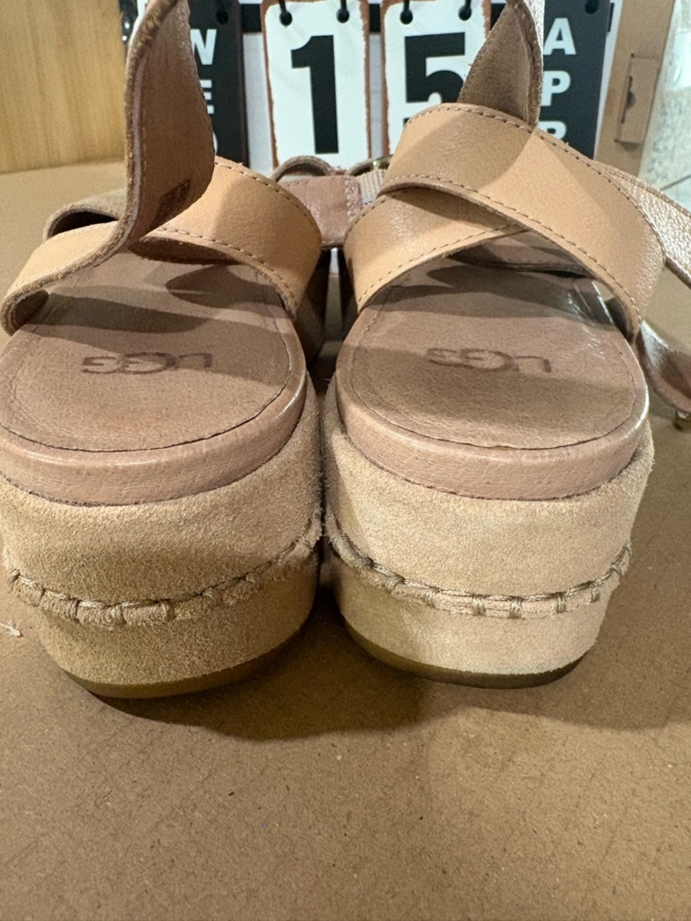 Women’s UGG Suede Tan Platform Sandals with Ankle Strap Preowned size 7.5 - Picture 11 of 11